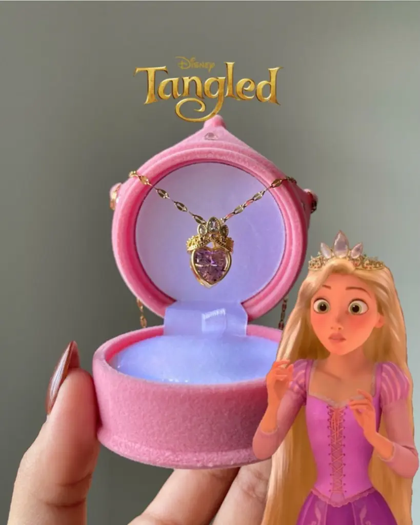 likestore-collar-rapunzel-2.webp